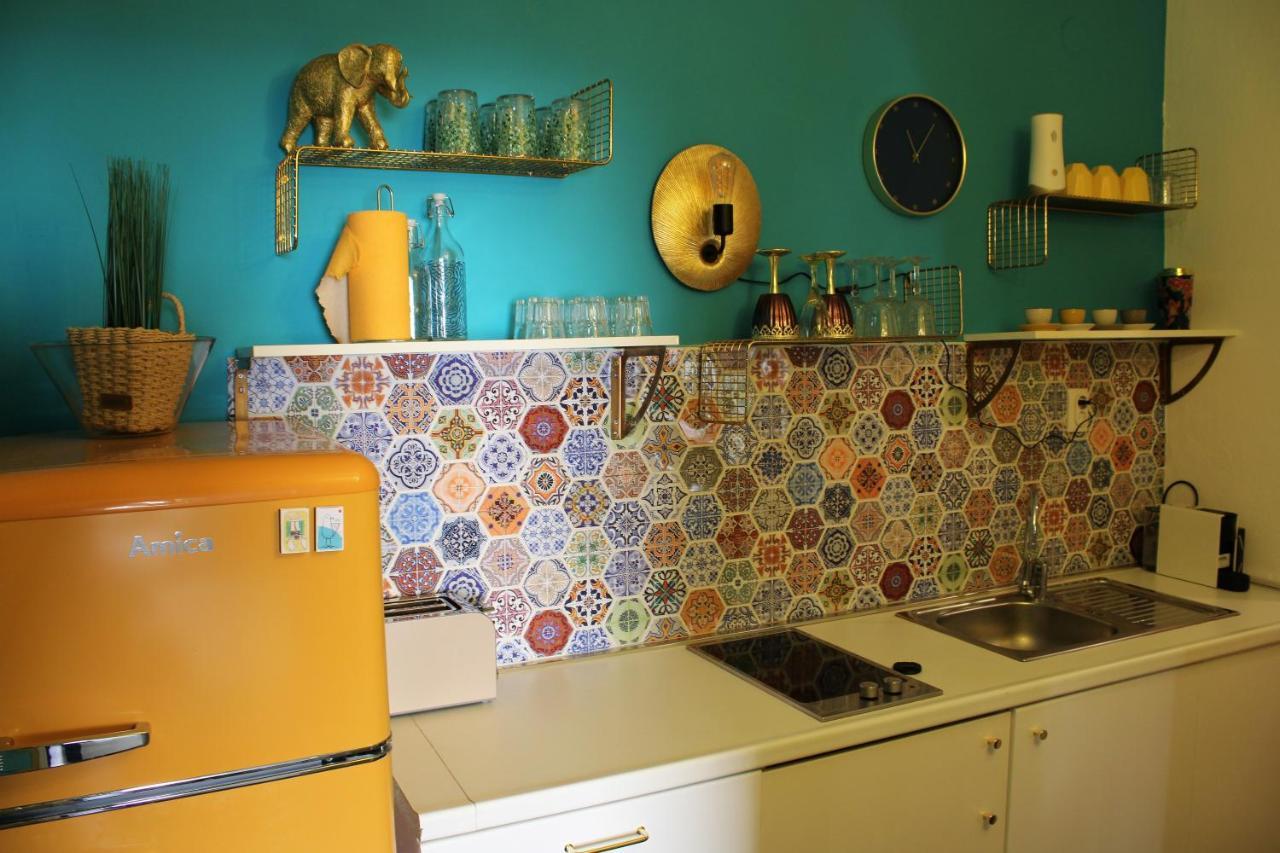 Oh La La Apartment Old Town Ровінь Екстер'єр фото
